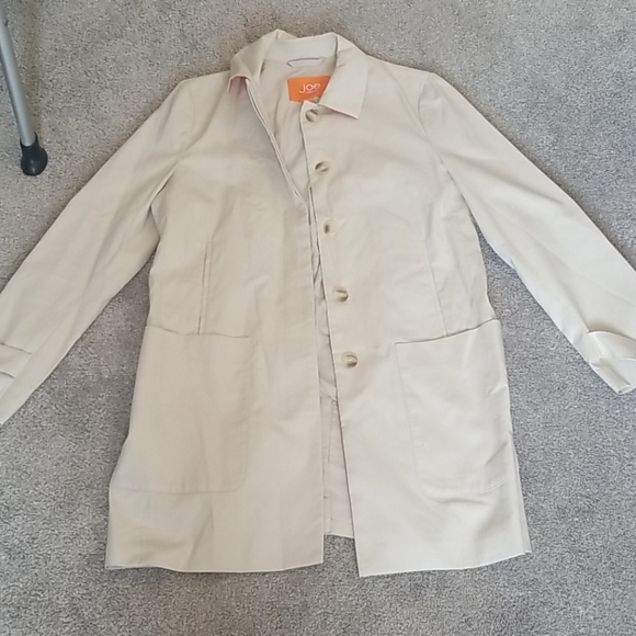 A Joe Fresh coat with a hint of orange. - Picture 1 of 4